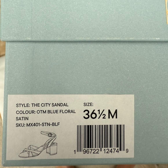 Margaux The City Sandal OTM Blue Floral Satin Over The Moon Elegant Handmade 36 - Picture 12 of 12